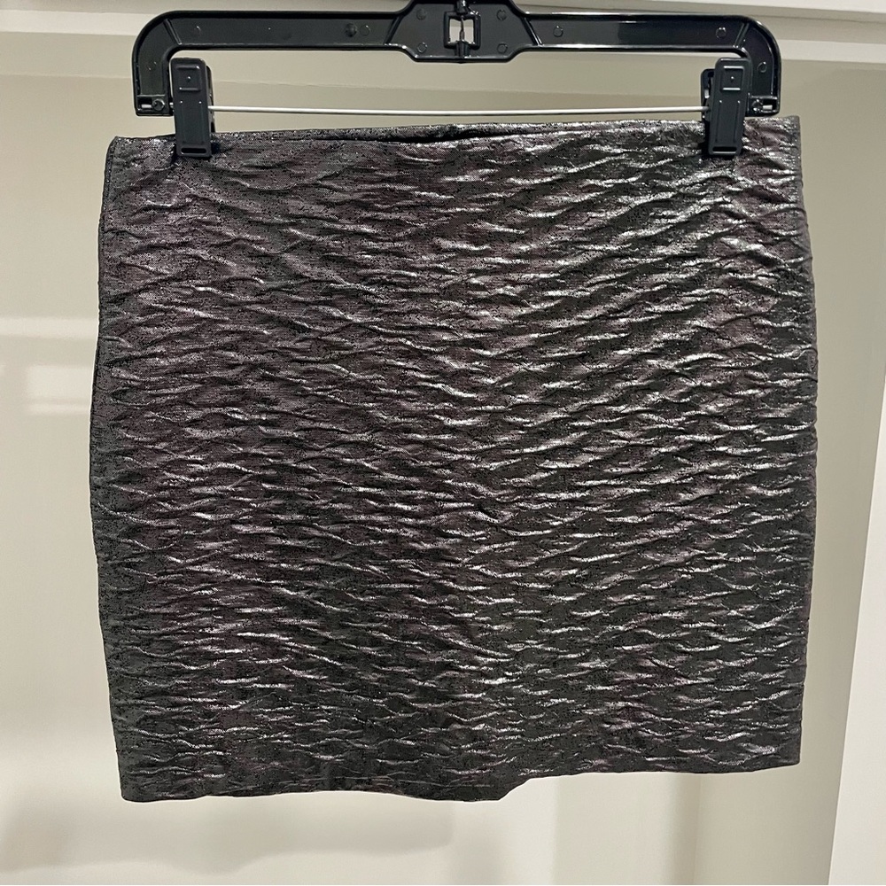 BCBG Metallic mini skirt - elastic waist